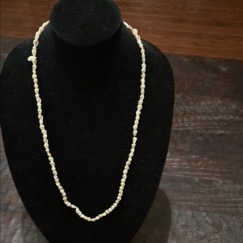 Hawaiian Small conch Puka shell long necklace lei